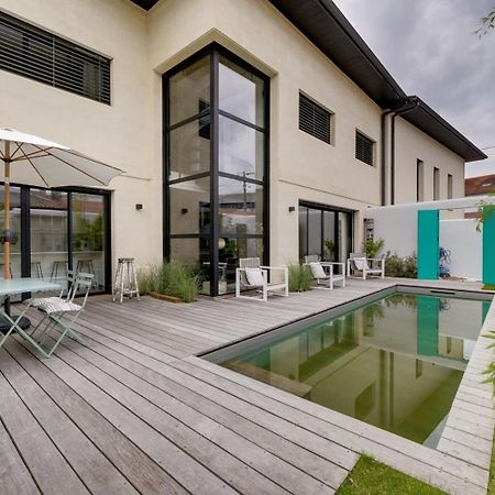 Spacious Bordeaux Family Home With Swimming Pool Екстериор снимка