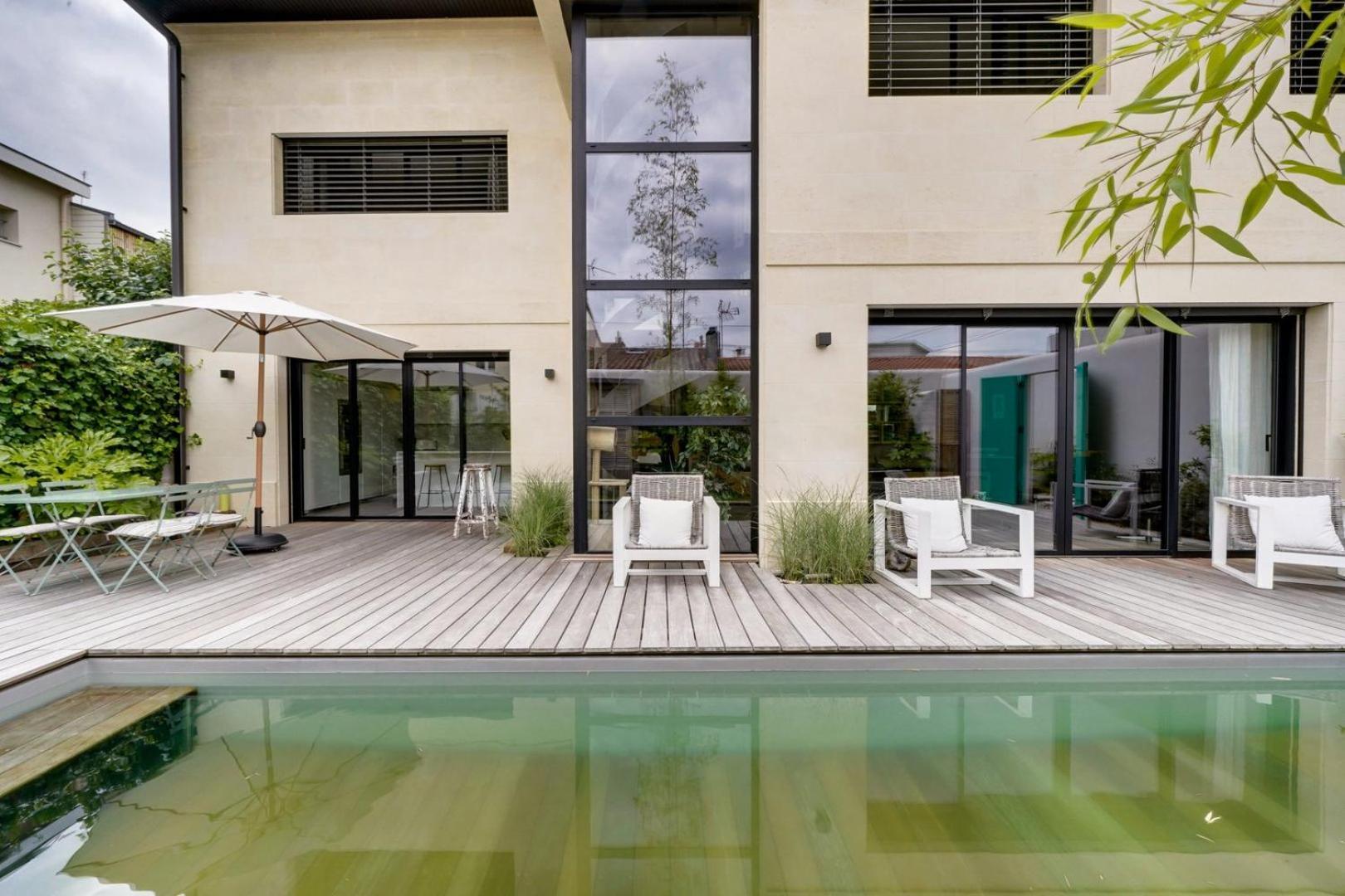 Spacious Bordeaux Family Home With Swimming Pool Екстериор снимка